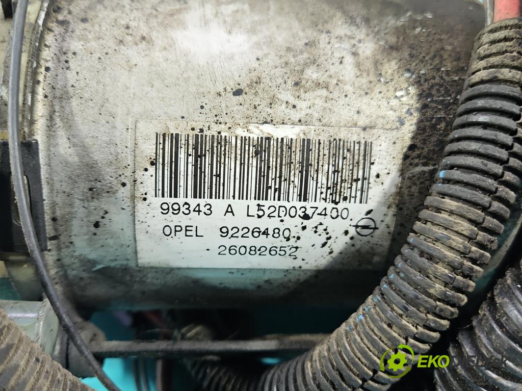 Opel Astra II 1998-2009 2.0 dtl 82 hp manual 60 kW 1995 cm3 4- čerpadlo posilovač 9226480 (Servočerpadlo)