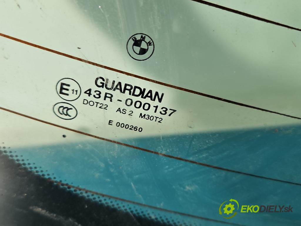 Bmw 5 F10 2010-2017 2.0b 184 hp automatic 135 kW 1997 cm3 4- sklo zadní  (Zadní sklo)