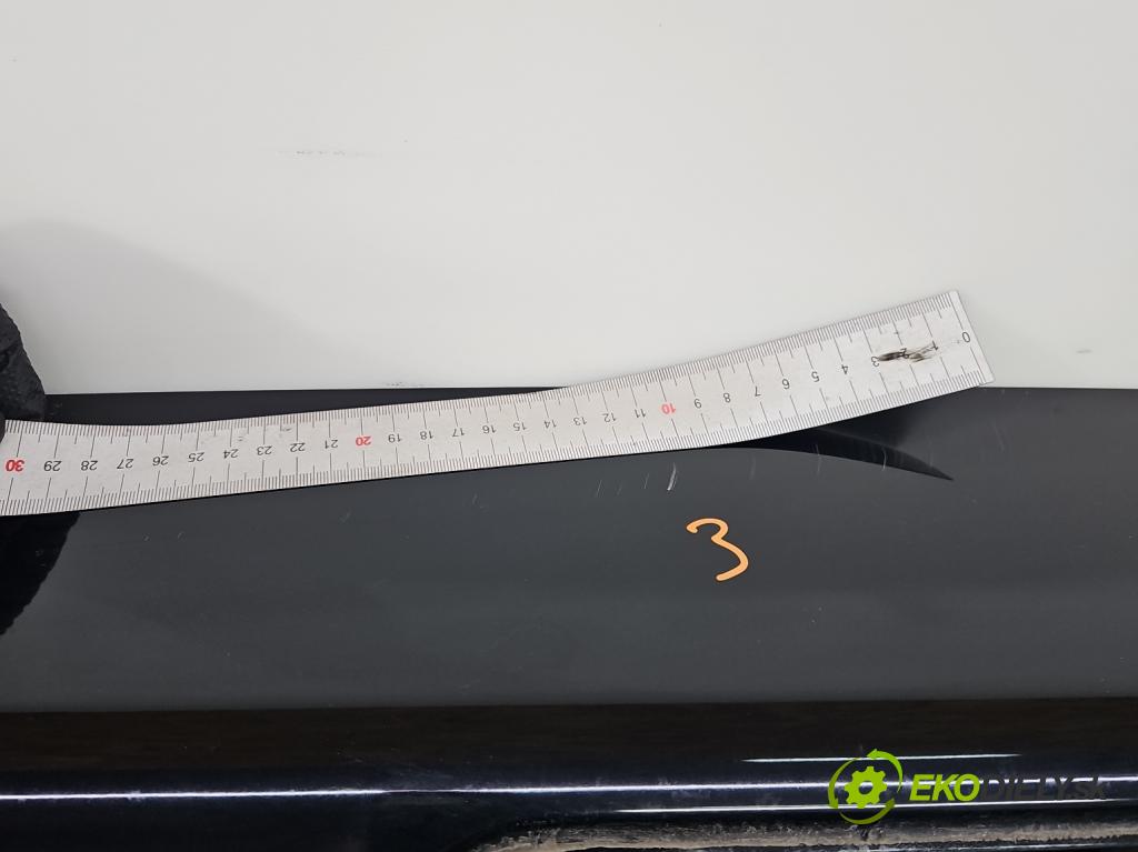 Nissan X-trail II T31 2008-2013 2.0 dci 173KM manual 127 kW 1995 cm3 5- zadní kufrové dveře  (Zadní kapota (kufr))