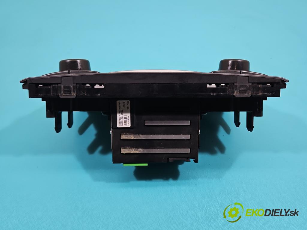 Volvo XC90 I 2002-2014 2.4 D5 (D5244T) 163 HP automatic 120 kW 2401 cm3 5- Radio originál 30679227