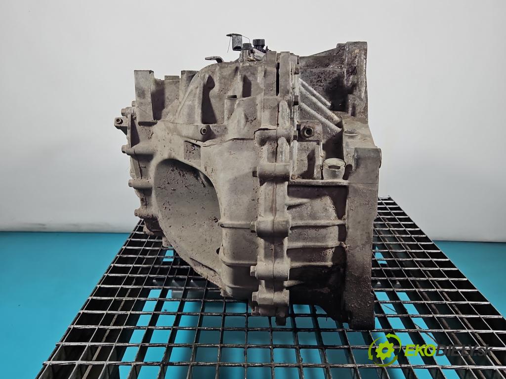 Kia Sorento III 2014-2020 2.0 crdi D4HA: 185 HP automatic 136 kW 1999 cm3 5- prevodovka stupeň,rýchlosť automat BDGEM4