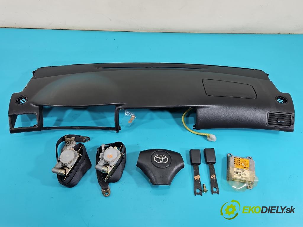 Toyota Corolla E12 2001-2009 2.0 D4D 90 hp manual 66 kW 1995 cm3 5- kokpit,přistrojova deska 