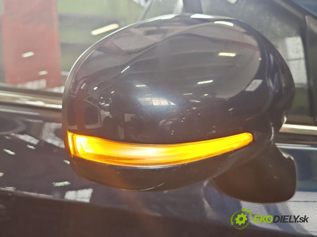 Suzuki SX4 S-Cross 2013-2021 1.4 T 140 hp manual 103 kW 1373 cm3 5- zpětné zrcátko pravé  (Klika dveří ostatní)