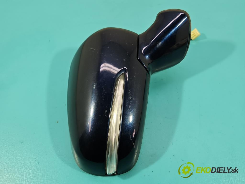 Suzuki SX4 S-Cross 2013-2021 1.4 T 140 hp manual 103 kW 1373 cm3 5- zpětné zrcátko pravé  (Klika dveří ostatní)