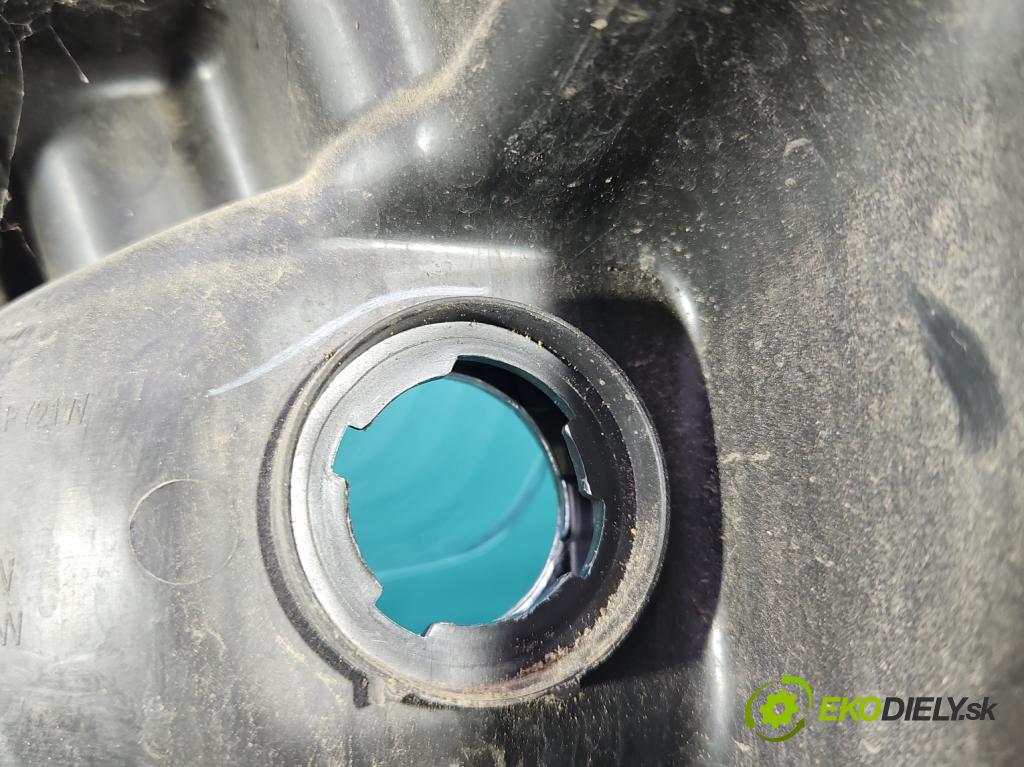 Suzuki SX4 S-Cross 2013-2021 1.4 T 140 hp manual 103 kW 1373 cm3 5- světlo pravý 100-18738 (Pravé přední světlo)