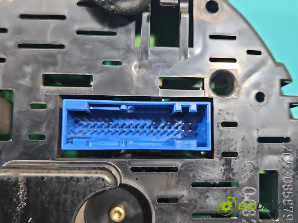 Audi A3 8P 2003-2012 2.0 tdi 140 HP manual 103 kW 1968 cm3 3- prístrojovka/ budíky 8P0920930Q (Prístrojová doska)