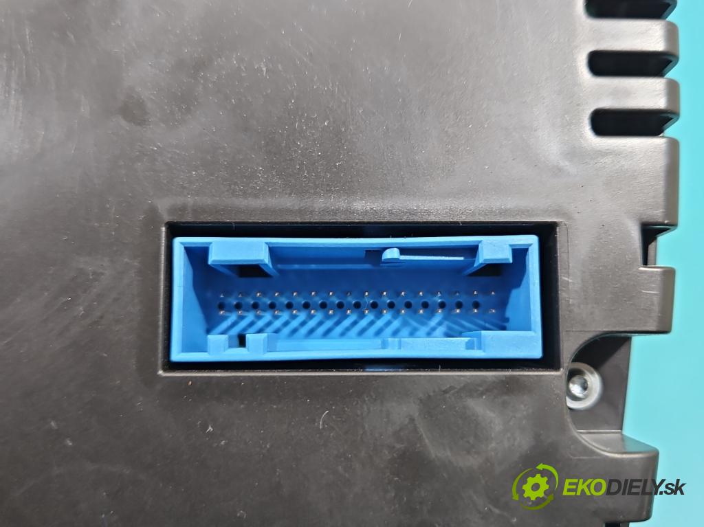 Vw Sharan II 2010-2022 2.0 tdi 177 HP automatic 130 kW 1968 cm3 5- prístrojovka/ budíky 7N0920870L (Prístrojová doska)