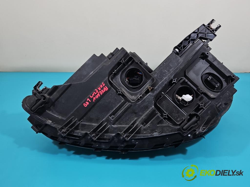 Vw Sharan II 2010-2022 2.0 tdi 177 HP automatic 130 kW 1968 cm3 5- Reflektor: pravý 0301242282 (Svetlo predné pravé)