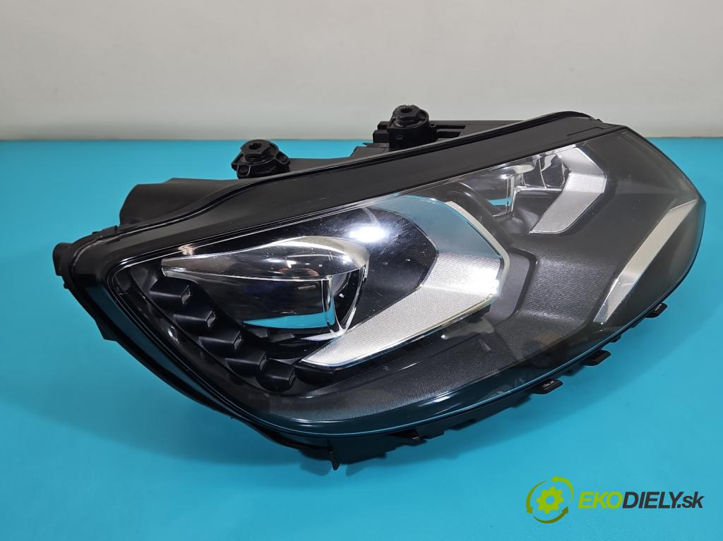 Vw Sharan II 2010-2022 2.0 tdi 177 HP automatic 130 kW 1968 cm3 5- Reflektor: pravý 0301242282 (Svetlo predné pravé)