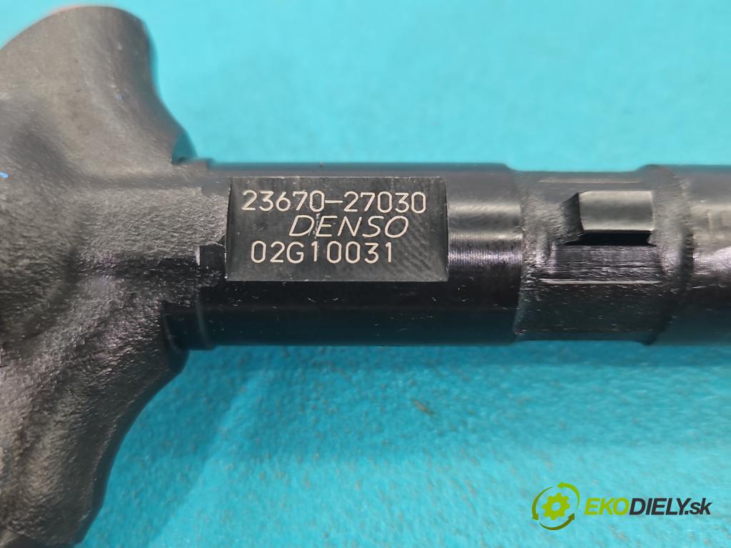 Toyota Corolla E12 2001-2009 2.0 D4D 90 HP manual 66 kW 1995 cm3 5- vstrek 23670-27030 (Vstrekovač paliva)