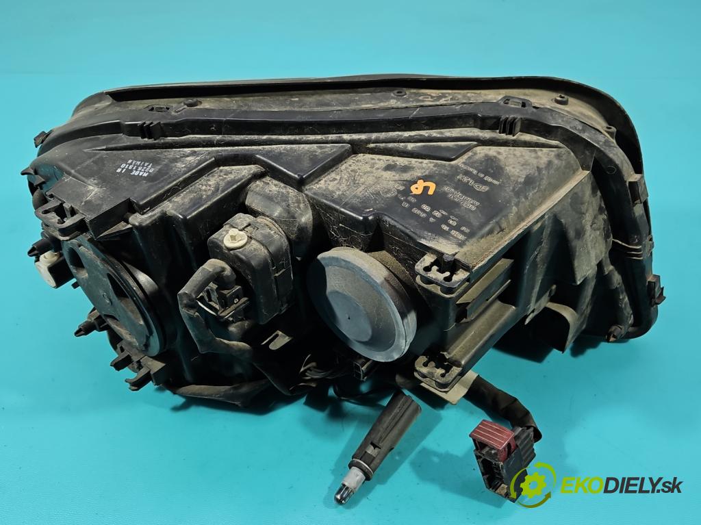 Volvo XC90 I 2002-2014 2.4 D5 (D5244T) 163 HP automatic 120 kW 2401 cm3 5- Reflektor: ľavý  (Kľučka dverí ostatné)