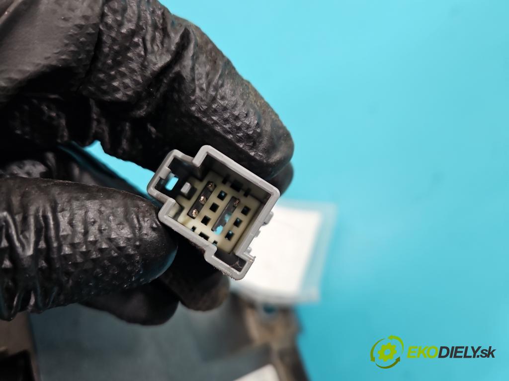 Volvo XC90 I 2002-2014 2.4 D5 (D5244T) 163 HP automatic 120 kW 2401 cm3 5- Páka: Změny: stupeň,rýchlosť 08699417 (Rýchlostná páka (kulisa))