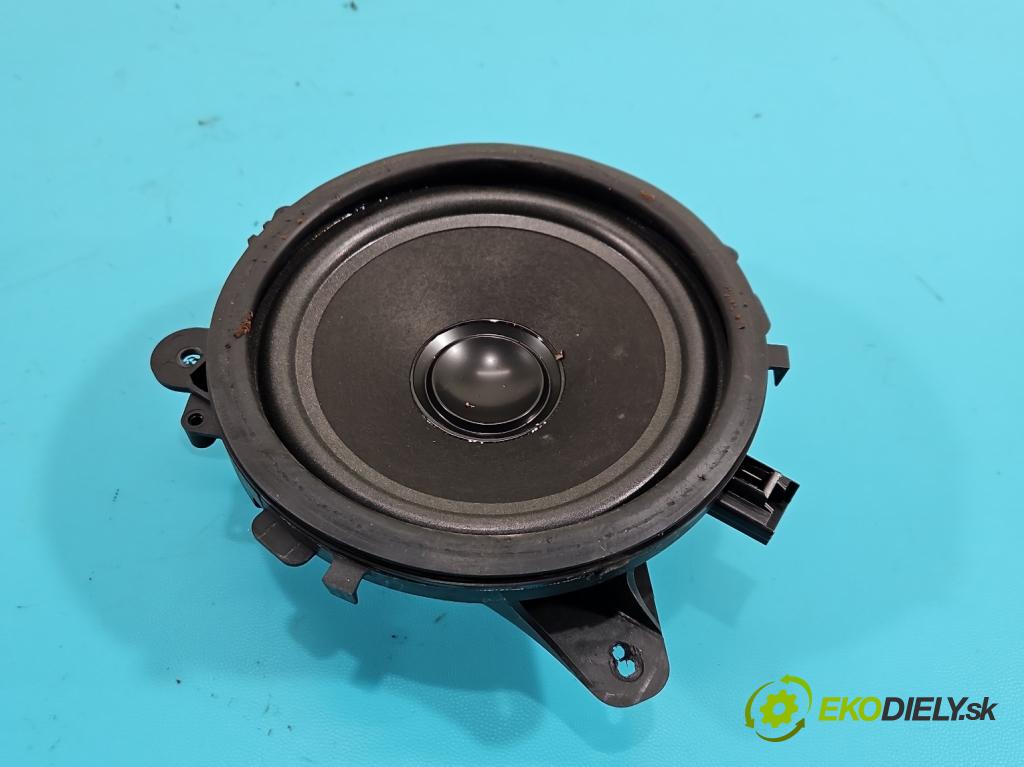 Volvo XC90 I 2002-2014 2.4 D5 (D5244T) 163 HP automatic 120 kW 2401 cm3 5- reproduktory komplet 8633664
