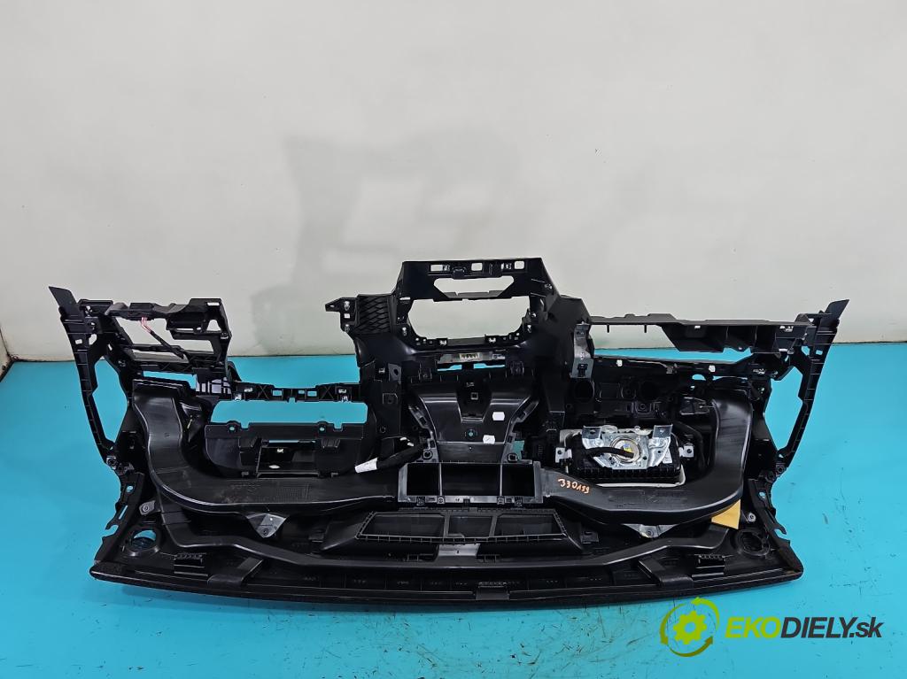 Dacia Sandero III 2020- 1.0 SCe 480) 91KM manual 67 kW 999 cm3 5- kokpit,přistrojova deska