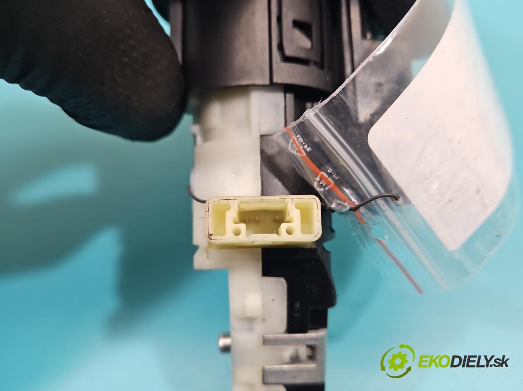 Dacia Sandero III 2020- 1.0 SCe: 480) 91 KM manual 67 kW 999 cm3 5- Spínačka A3C0327650200 (Spínacia skrinka)