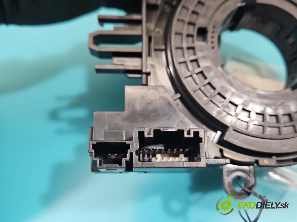 Dacia Sandero III 2020- 1.0 SCe: 480) 91 KM manual 67 kW 999 cm3 5- Páska: airbag 25554 (Airbag)