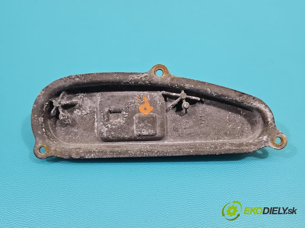 Dacia Sandero III 2020- 1.0 SCe: 480) 91 KM manual 67 kW 999 cm3 5- střídač: xenon 7JDE330796 (Riadiaca jednotka xenónu)