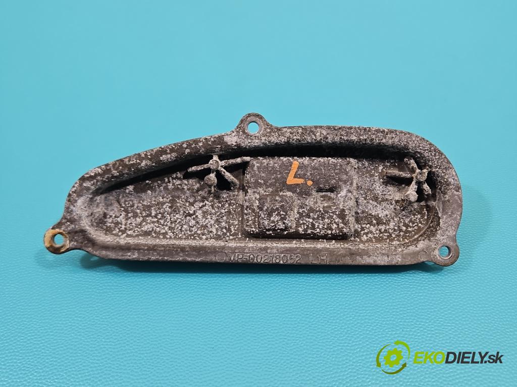 Dacia Sandero III 2020- 1.0 SCe: 480) 91 KM manual 67 kW 999 cm3 5- střídač: xenon 7JDE330796 (Riadiaca jednotka xenónu)