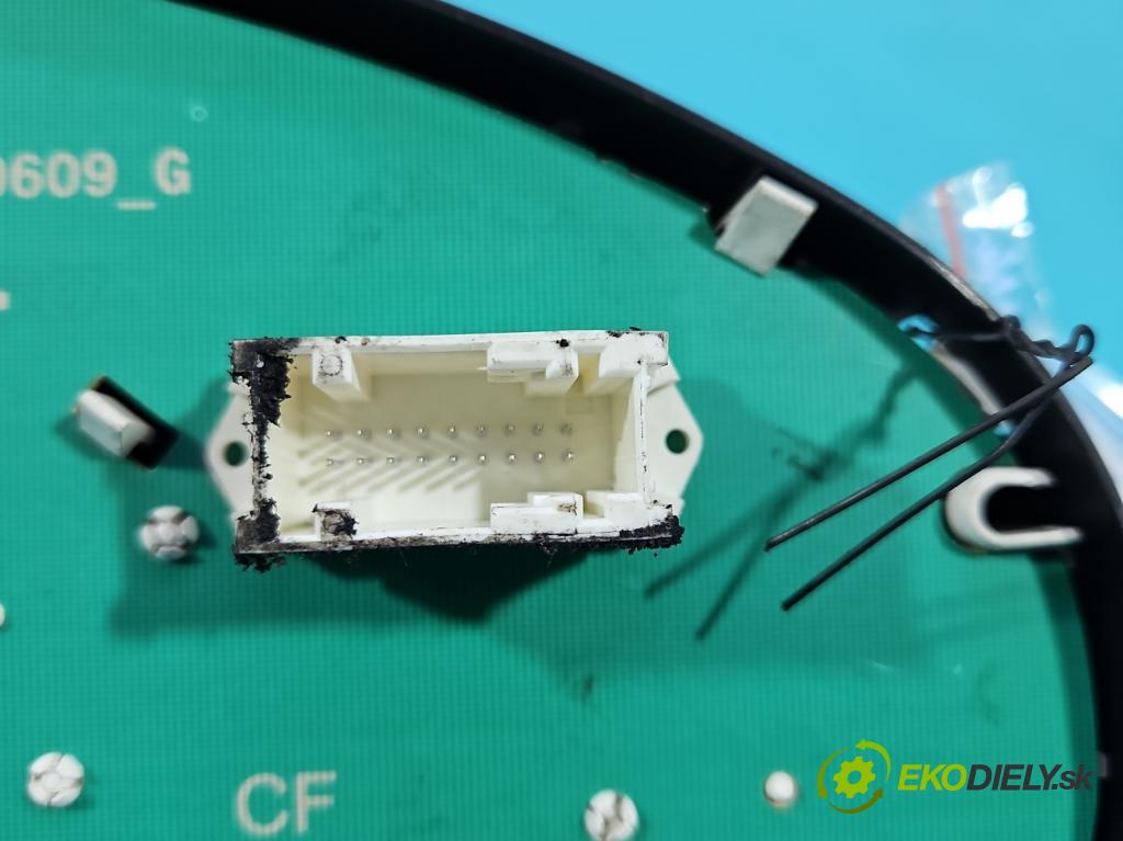 Peugeot 407 2.0d 136 HP manual 100 kW 1997 cm3 4- prístrojovka/ budíky 9651855380 (Prístrojová doska)