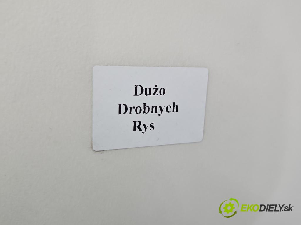 Vw Polo IV 9N 2001-2009 1.2 12V 64 hp manual 47 kW 1198 cm3 5- dveře zadní pravé  (Klika dveří ostatní)