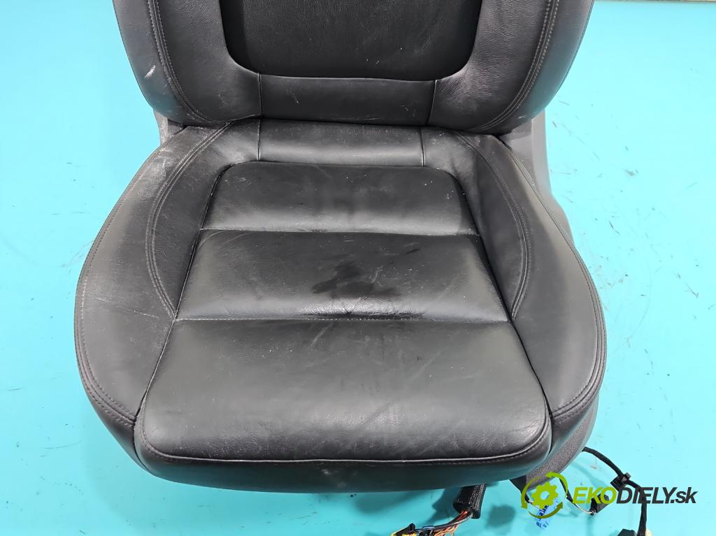 Vw Sharan II 2010-2022 2.0 tdi 177 HP automatic 130 kW 1968 cm3 5- Sedačka ľavý  (Sedadlo)