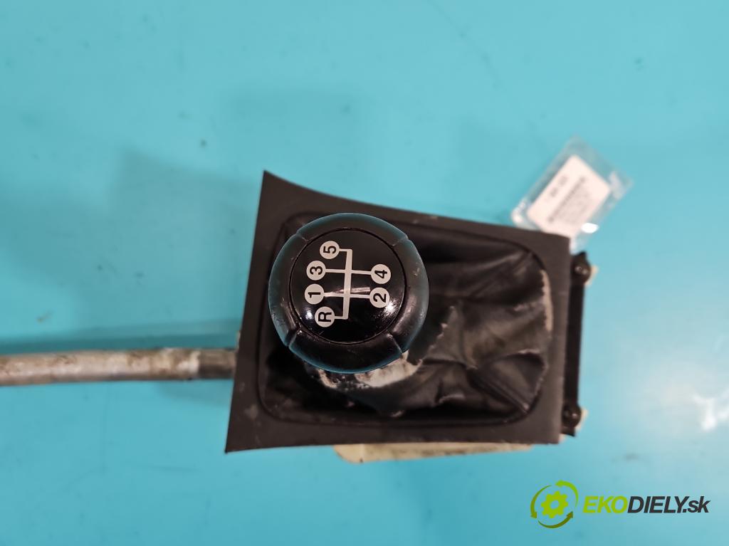 Opel Astra II 1998-2009 1.6 75 HP manual 55 kW 1598 cm3 5- Páka: Změny: stupeň,rýchlosť  (Rýchlostná páka (kulisa))