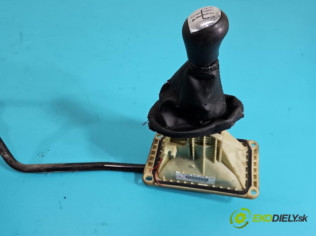 Renault Clio II 1998-2012 1,2.0 16V 75 HP manual 55 kW 1149 cm3 5- Páka: Změny: stupeň,rýchlosť 8200265335 (Rýchlostná páka (kulisa))
