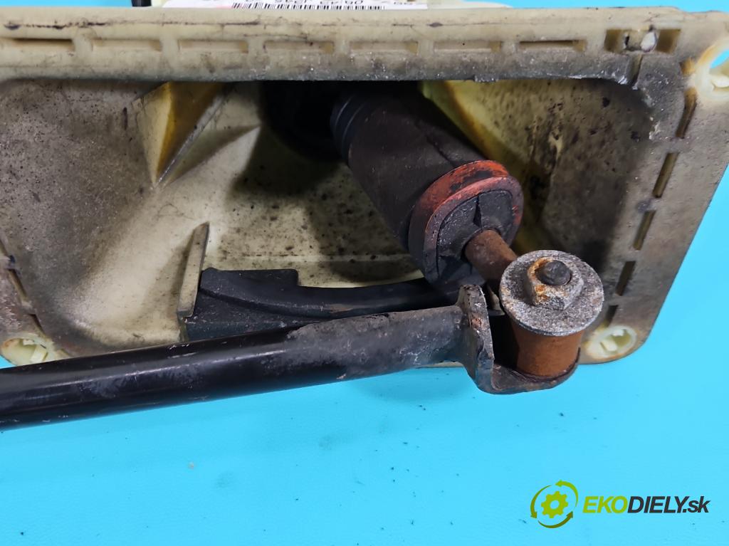 Renault Clio II 1998-2012 1,2.0 16V 75 HP manual 55 kW 1149 cm3 5- Páka: Změny: stupeň,rýchlosť 8200265335 (Rýchlostná páka (kulisa))