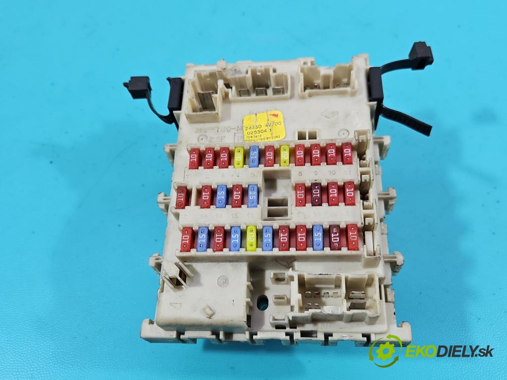 Nissan Primera P12 2001-2007 1.9 dci 120 hp manual 88 kW 1870 cm3 5- řídící jednotka motoru 0281011646