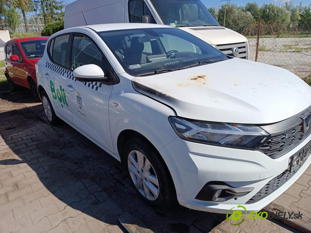 Dacia Sandero III 2020- 1.0 SCe: 480) 91 KM manual 67 kW 999 cm3 5- blatník predné pravý  (Kľučka dverí ostatné)