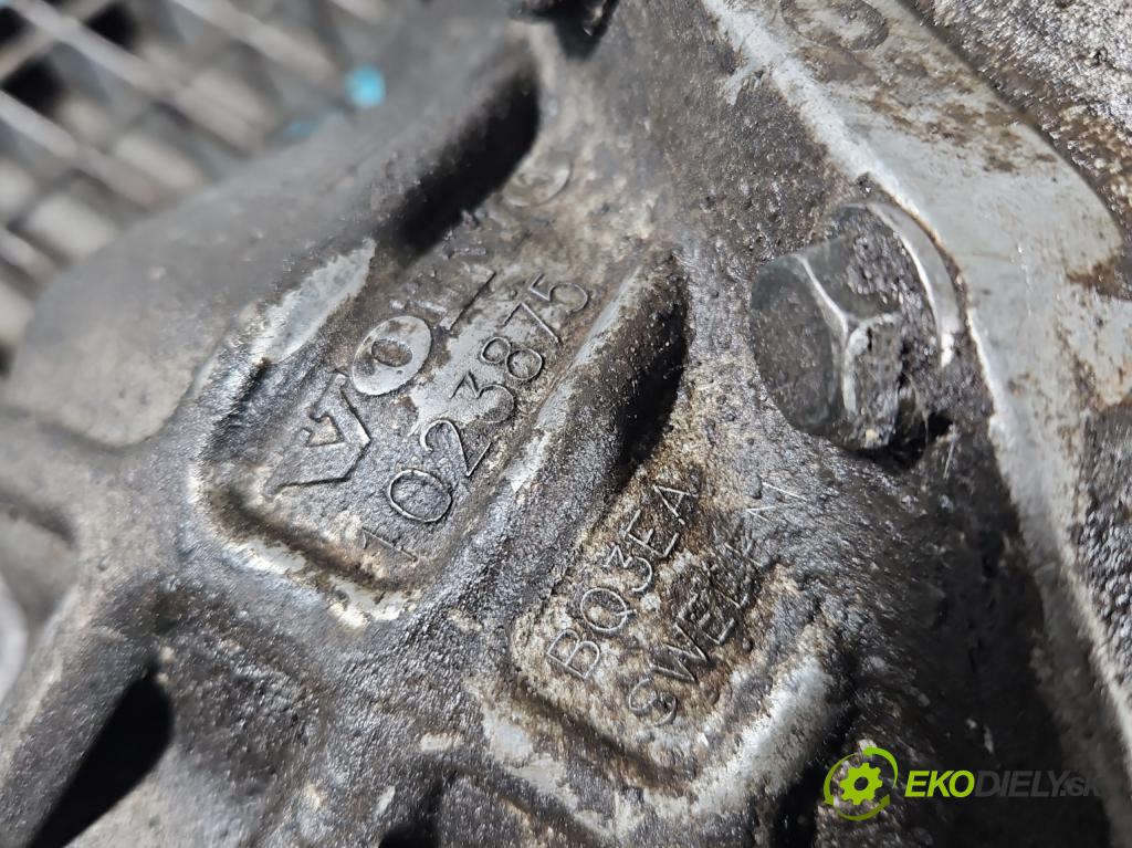 Volvo XC90 I 2002-2014 2.4 D5 (D5244T) 163 HP automatic 120 kW 2401 cm3 5- Redukce: 1023875