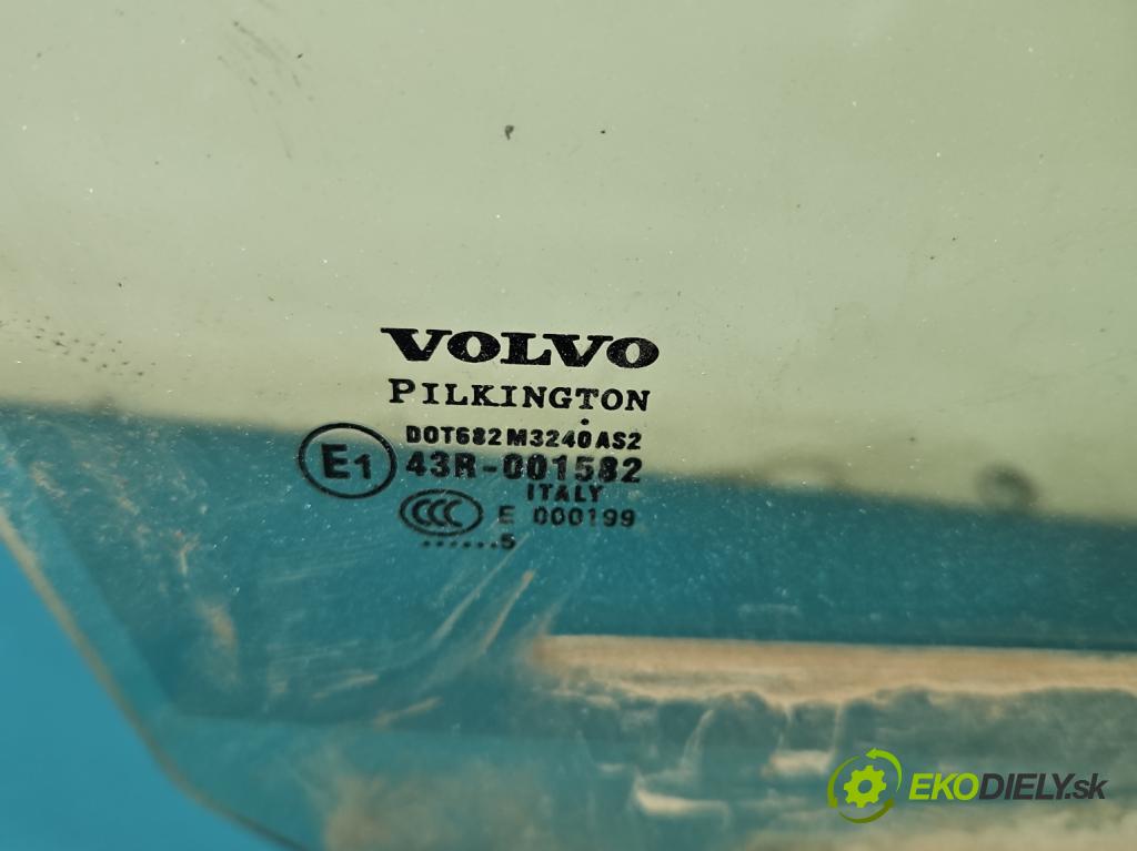 Volvo XC90 I 2002-2014 2.4 D5 (D5244T) 163 HP automatic 120 kW 2401 cm3 5- sklo dvere predné pravé