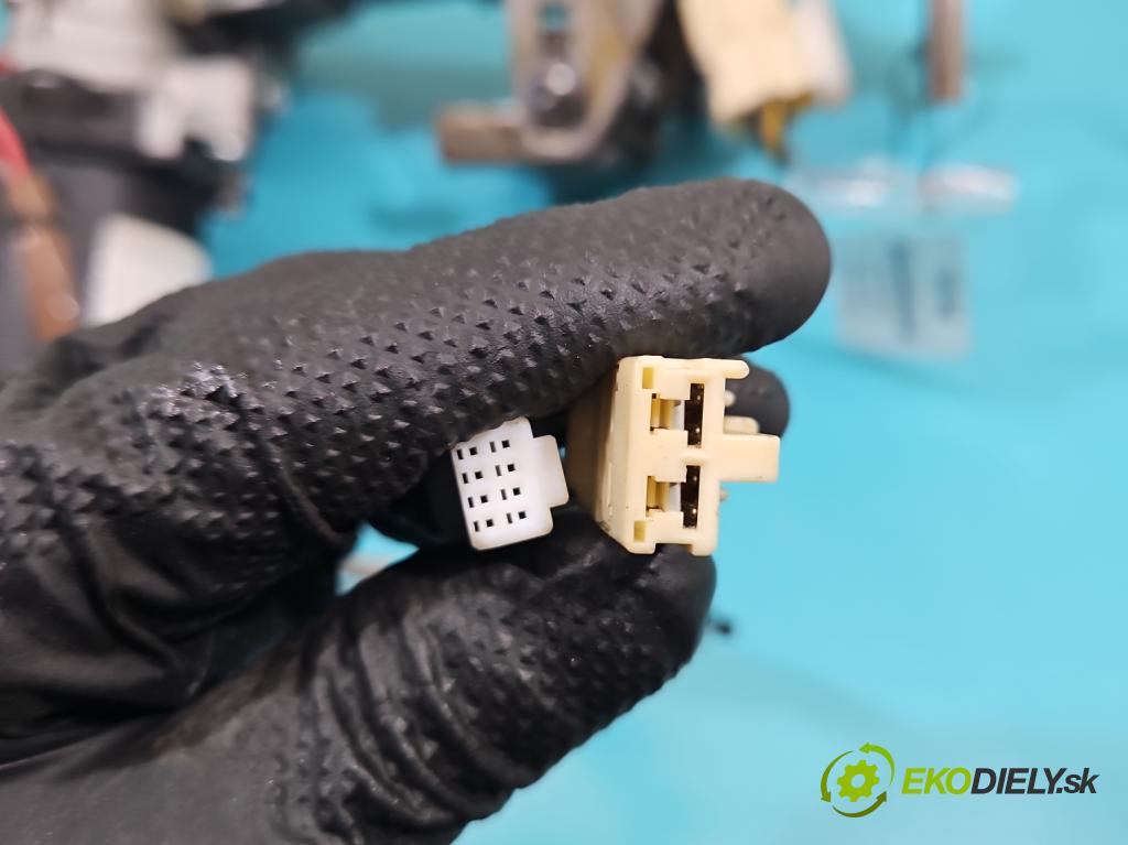 Citroen C1 I 2005-2014 1.0 68 hp manual 50 kW 998 cm3 5- čerpadlo posilovač 45250-0H011-00 (Servočerpadlo)