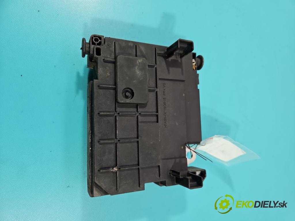 Peugeot 508 I 2010-2018 1.6 hdi 111KM manual 82 kW 1560 cm3 4- skříňka pojistková 9674921980 (Pojistková skříňka)