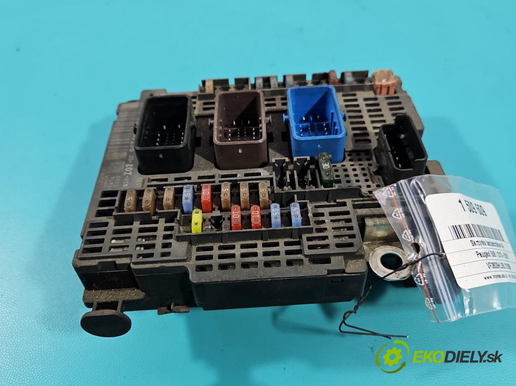 Peugeot 508 I 2010-2018 1.6 hdi 111KM manual 82 kW 1560 cm3 4- skříňka pojistková 9674921980 (Pojistková skříňka)