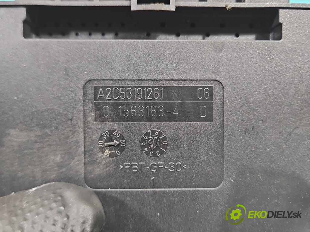 Bmw 5 F10 2010-2017 2.0b 184hp automatic 135 kW 1997 cm3 4- riadiaca jednotka ostatné 0130211024