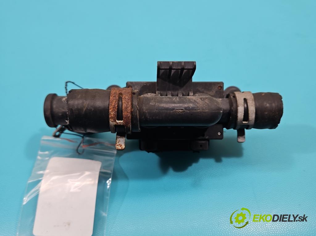 Bmw 5 F10 2010-2017 2.0b 184hp automatic 135 kW 1997 cm3 4- ventil voda: 9119164