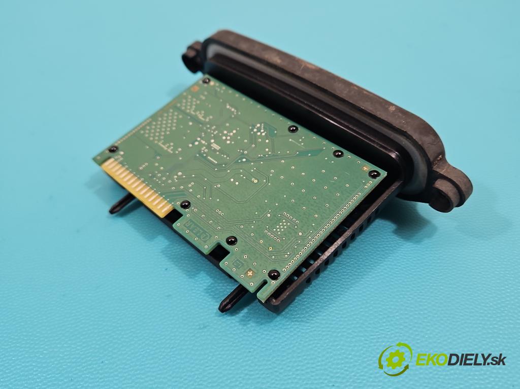 Bmw 5 F10 2010-2017 2.0b 184hp automatic 135 kW 1997 cm3 4- střídač: xenon 7258278 (Riadiaca jednotka xenónu)