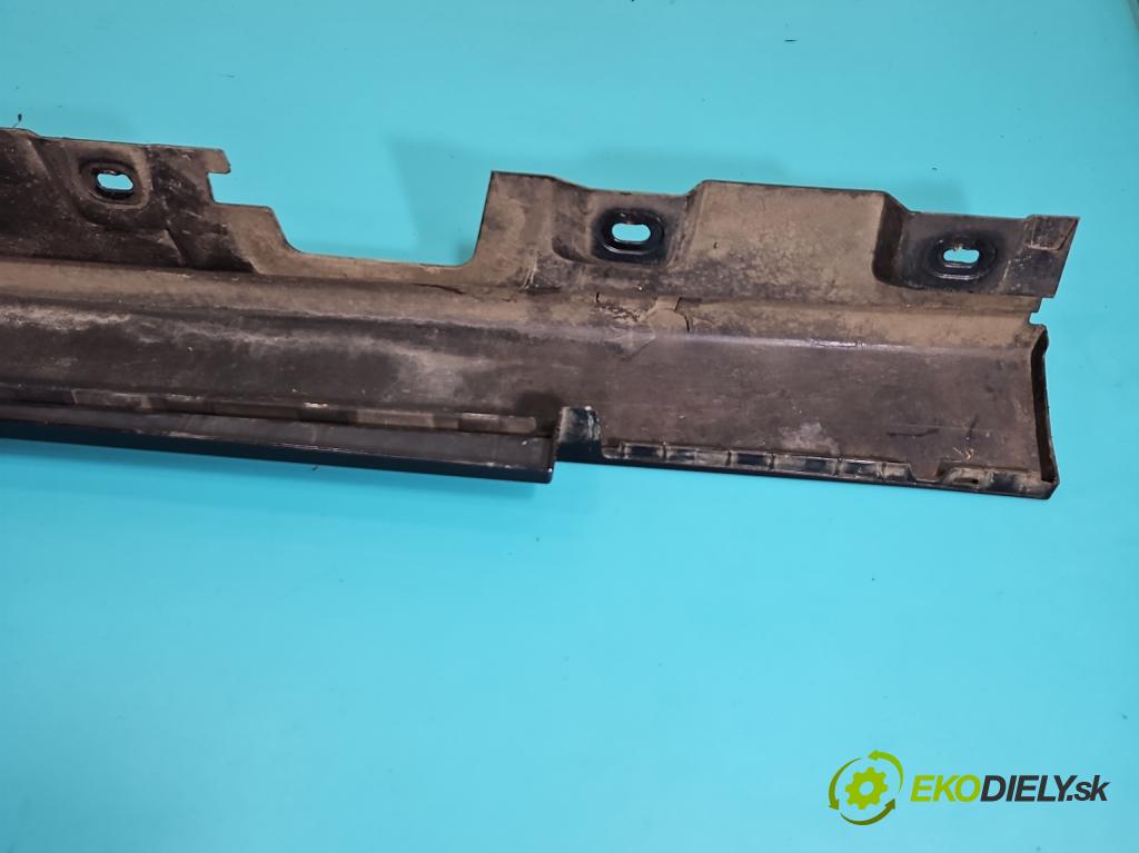 Bmw 5 F10 2010-2017 2.0b 184hp automatic 135 kW 1997 cm3 4- lišta práh: pravé 7184774 (Lišta prahová)