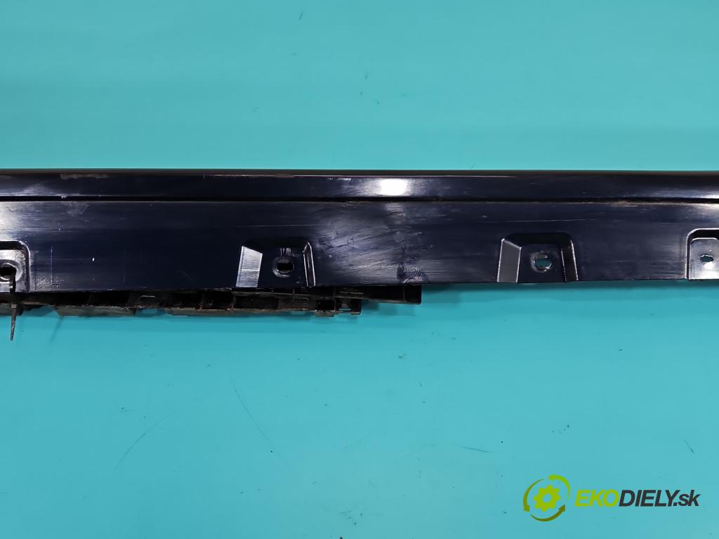 Bmw 5 F10 2010-2017 2.0b 184hp automatic 135 kW 1997 cm3 4- lišta práh: pravé 7184774 (Lišta prahová)