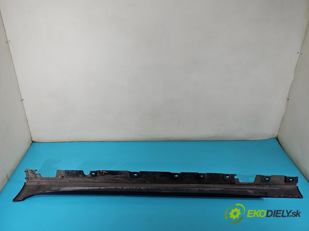 Bmw 5 F10 2010-2017 2.0b 184hp automatic 135 kW 1997 cm3 4- lišta práh: pravé 7184774 (Lišta prahová)