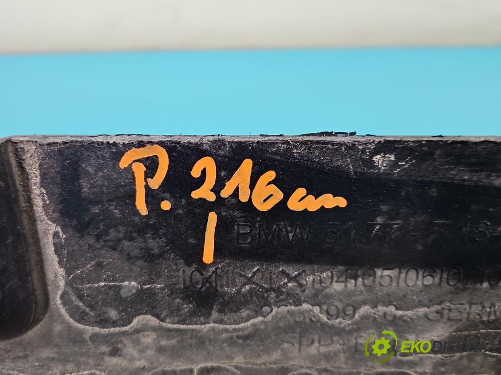 Bmw 5 F10 2010-2017 2.0b 184hp automatic 135 kW 1997 cm3 4- lišta práh: pravé 7184774 (Lišta prahová)