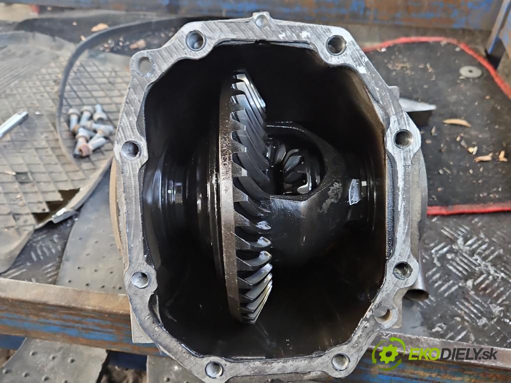 Bmw 5 F10 2010-2017 2.0b 184hp automatic 135 kW 1997 cm3 4- Most: zadní: 7584444