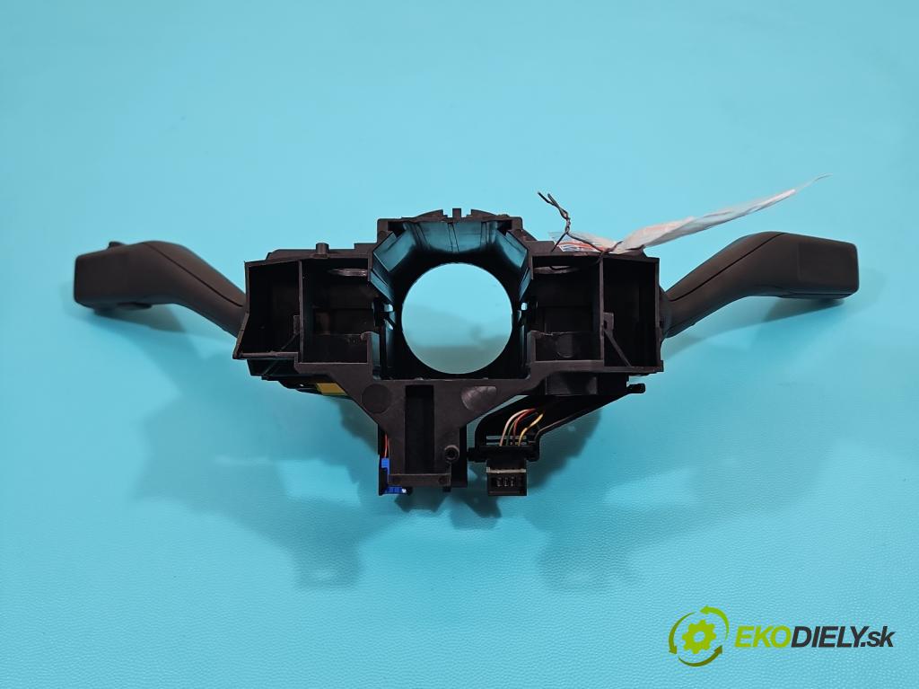 Audi A3 8P 2003-2012 2.0 tdi 140 HP manual 103 kW 1968 cm3 3- prepínač komplex: 1K0953513 (Prepínacie páčky pod volantom)