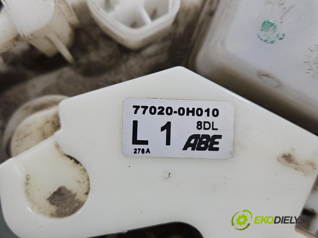Citroen C1 I 2005-2014 1.0 68 hp manual 50 kW 998 cm3 5- čerpadlo paliva 77020-0H010