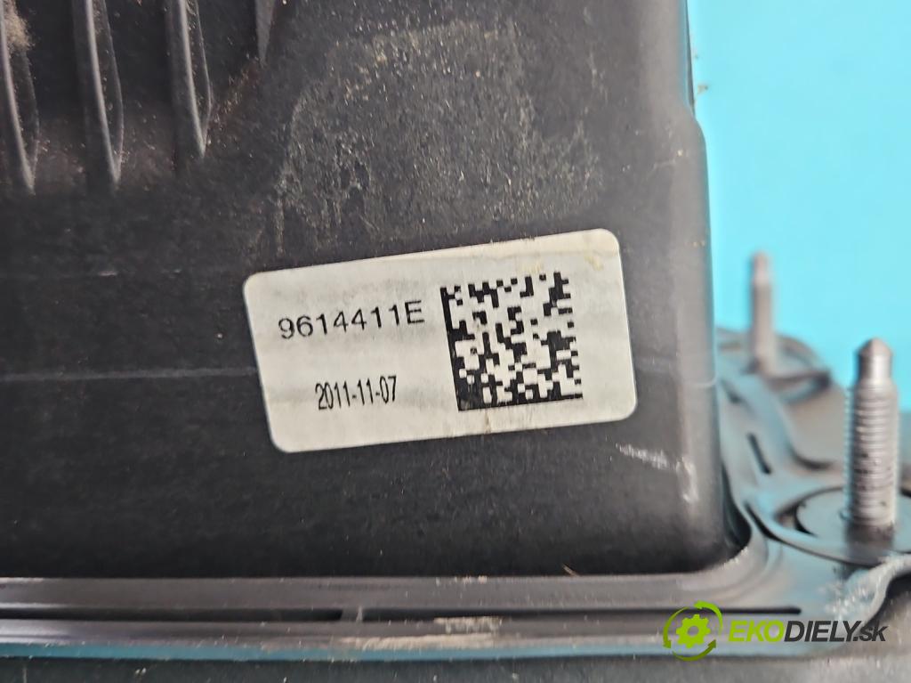 Peugeot 508 I 2010-2018 1.6 hdi 111KM manual 82 kW 1560 cm3 4- Páka: Změny: stupeň,rýchlosť  (Rýchlostná páka (kulisa))