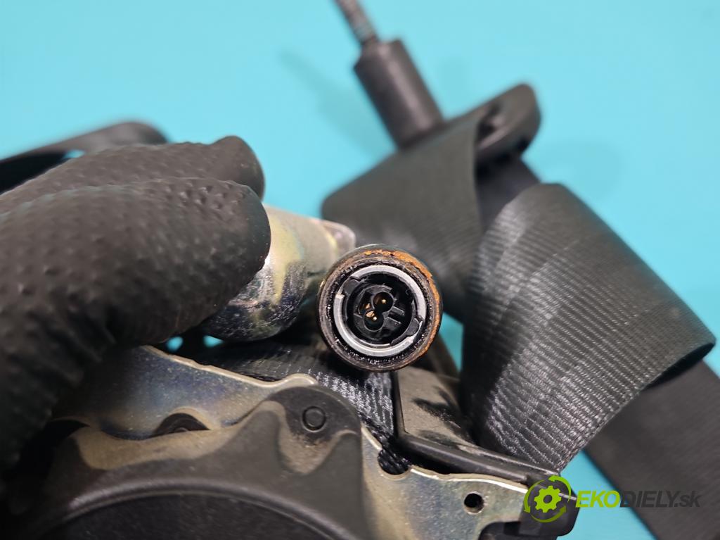 Dacia Sandero III 2020- 1.0 SCe: 480) 91 KM manual 67 kW 999 cm3 5- pas bezpečnosť: predné pravý 868840292R