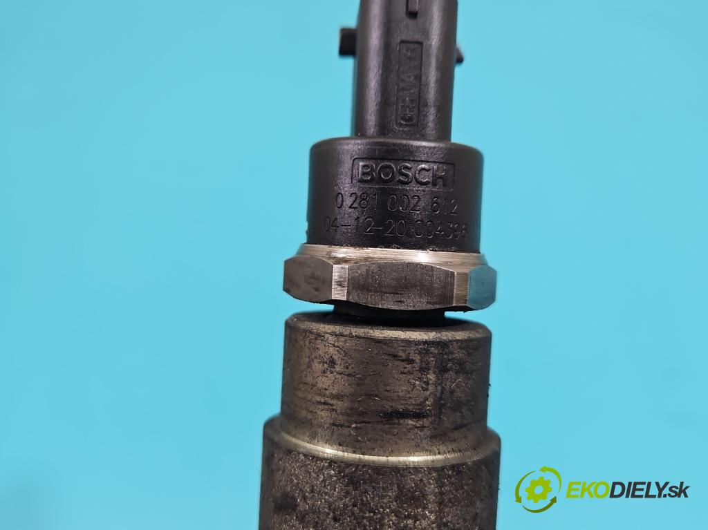 Volvo XC90 I 2002-2014 2.4 D5 (D5244T) 163 HP automatic 120 kW 2401 cm3 5- lišta vstrekovacia 0281002612 (Vstrekovacia lišta)