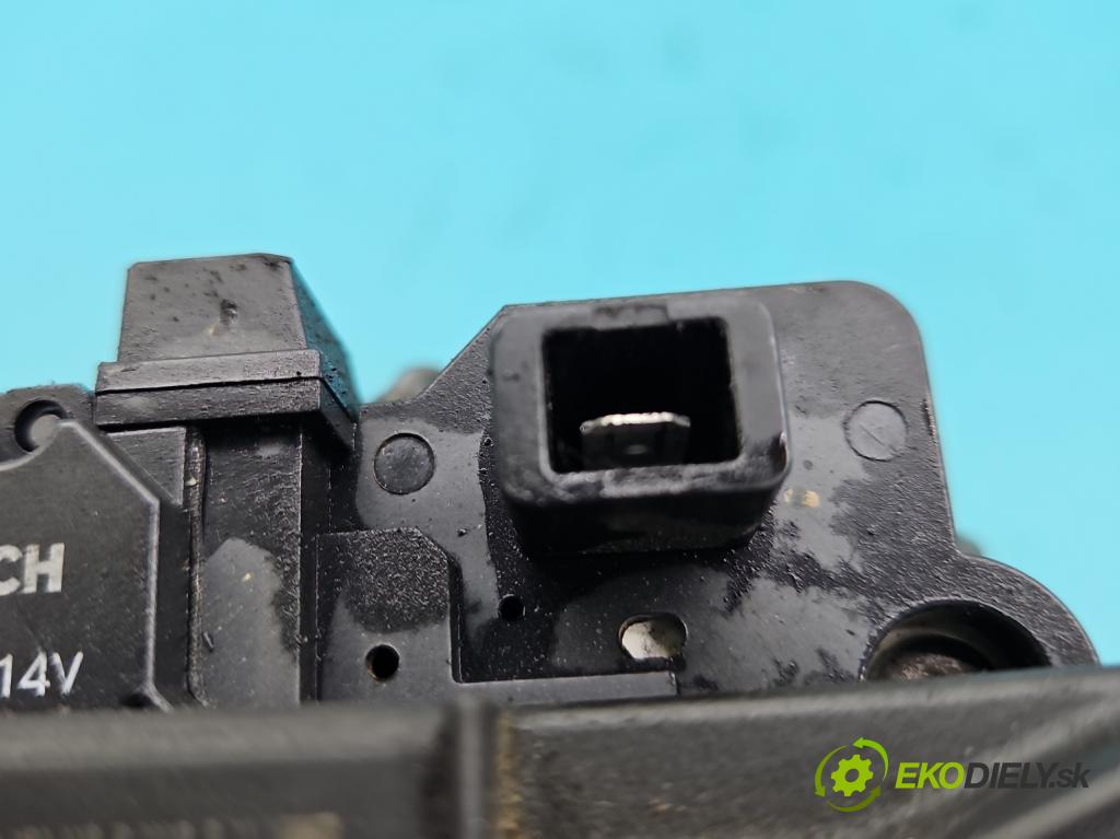 Volvo XC90 I 2002-2014 2.4 D5 (D5244T) 163 HP automatic 120 kW 2401 cm3 5- Alternator 30667787 (Alternátor)