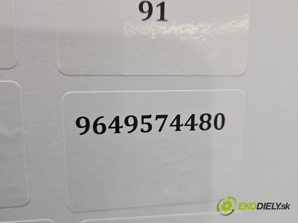 Citroen C2 1.4 HDI 68 HP manual 50 kW 1398 cm3 3- vstrek 9655304880 (Vstrekovač paliva)